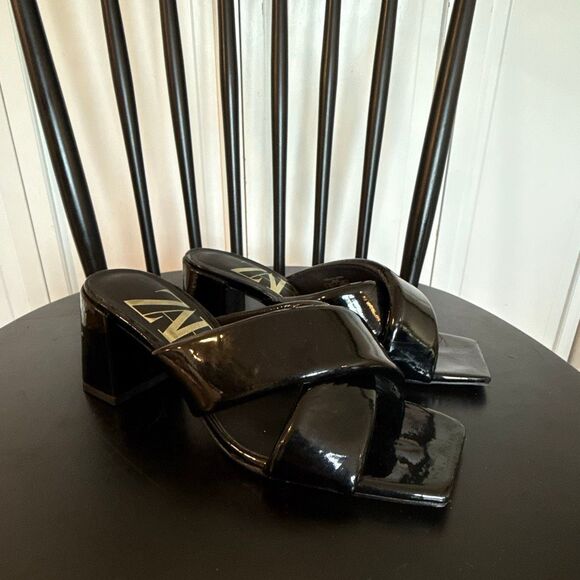 Zara black patent block heel sandals size 6 - Picture 2 of 12